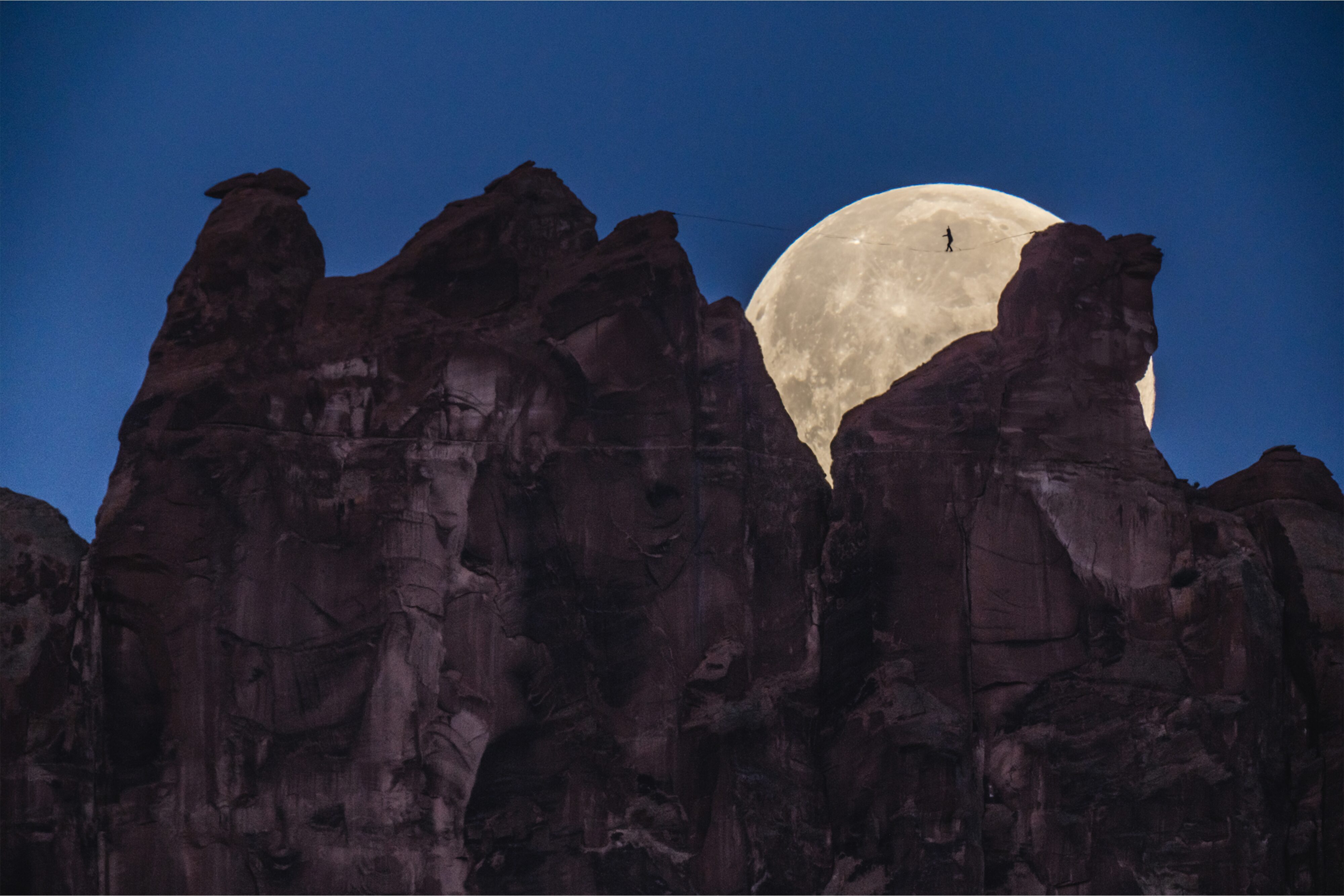 Renan Ozturk Filming a Moonwalk